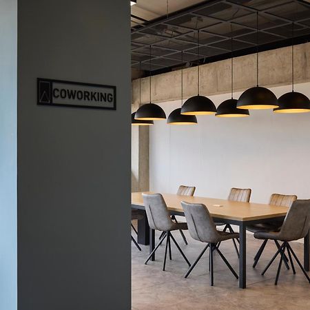 30 Living Suites Medellín Dış mekan fotoğraf