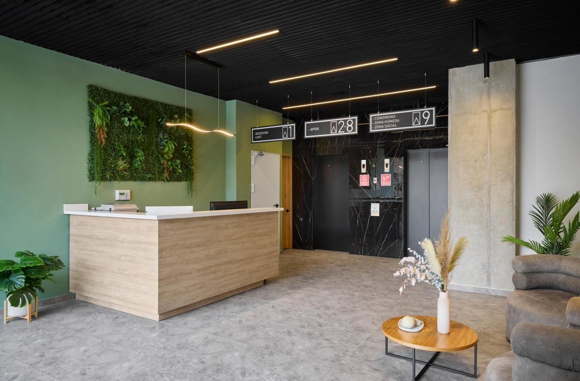 30 Living Suites Medellín Dış mekan fotoğraf