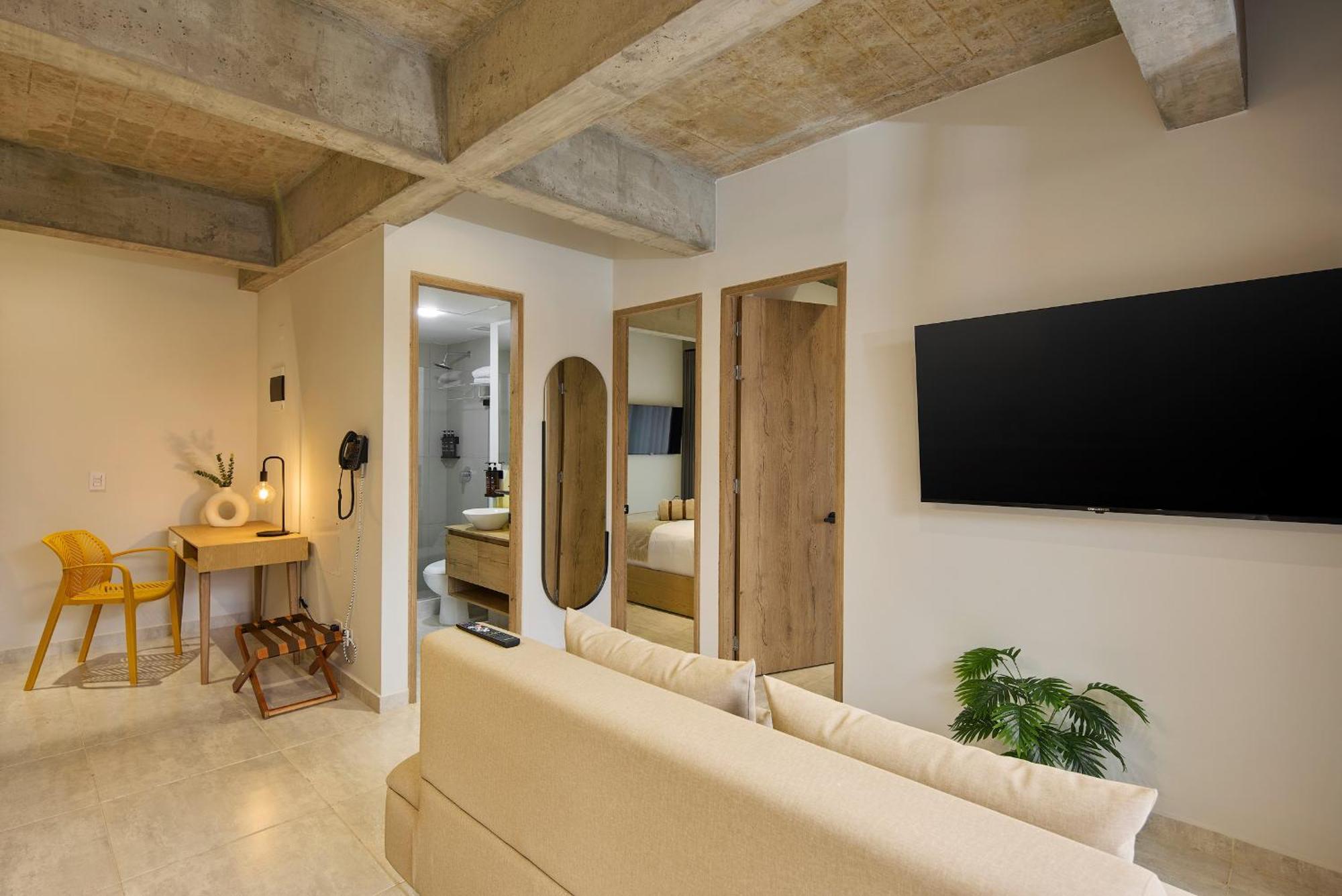30 Living Suites Medellín Dış mekan fotoğraf