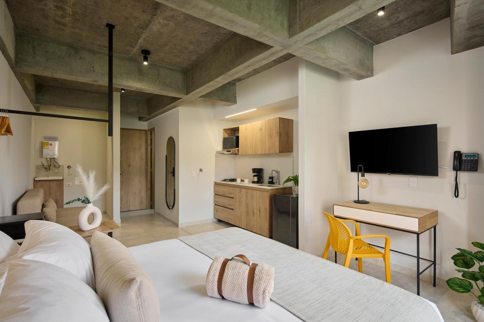30 Living Suites Medellín Dış mekan fotoğraf