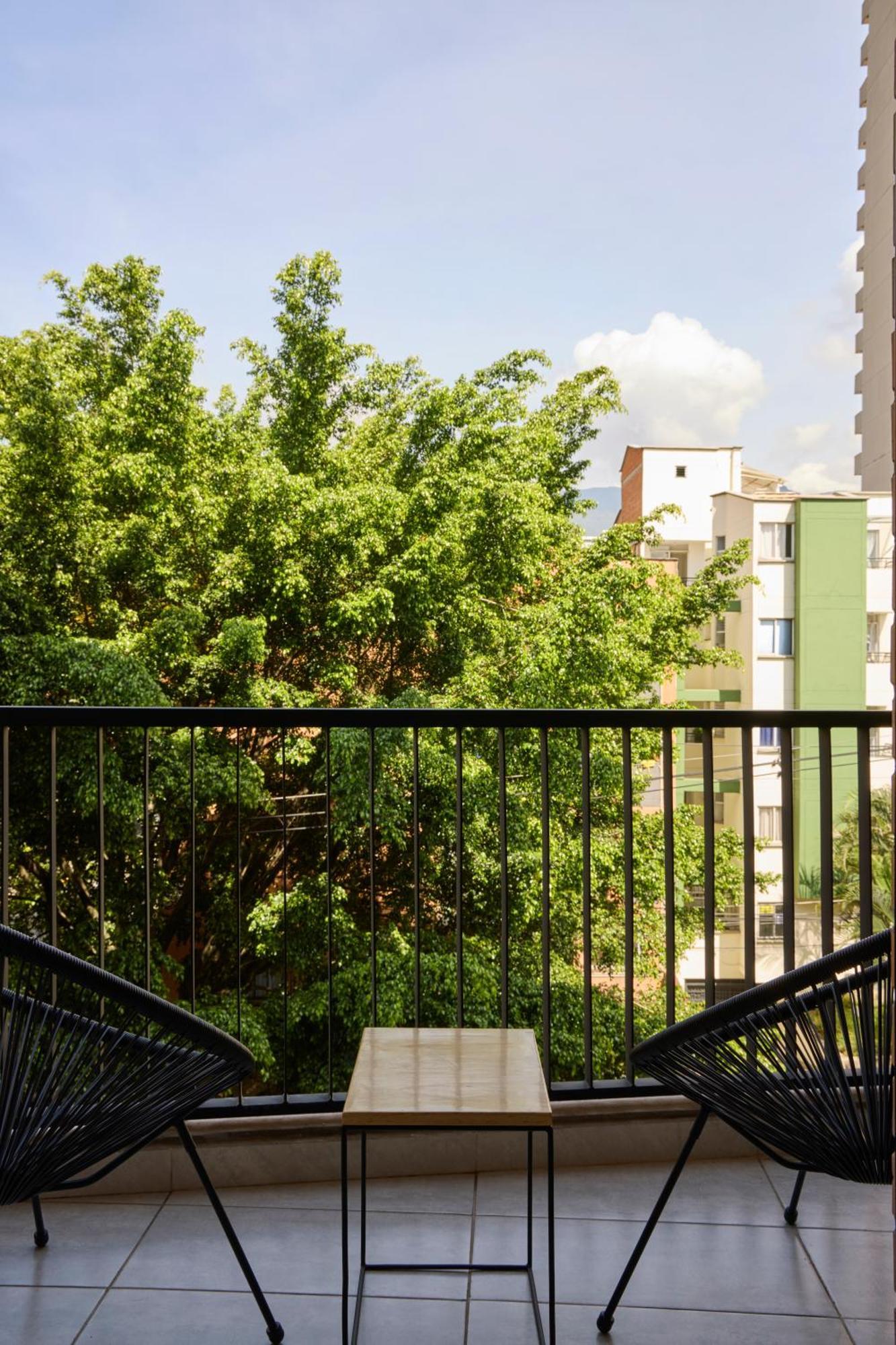 30 Living Suites Medellín Dış mekan fotoğraf